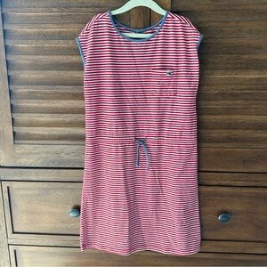 Vineyard Vines Girls Dress size M (10-12)